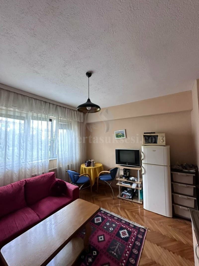 Jap me qira banesen 50m2 kati i -II-/Prishtine — fotografia 3