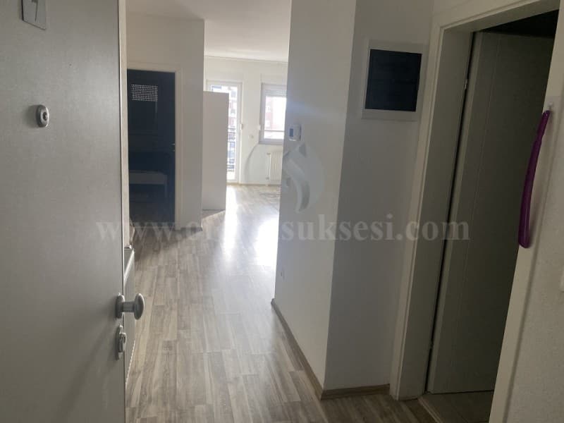 Jap me qira banesen 60m2 kati i -II-/Prishtine — fotografia 7