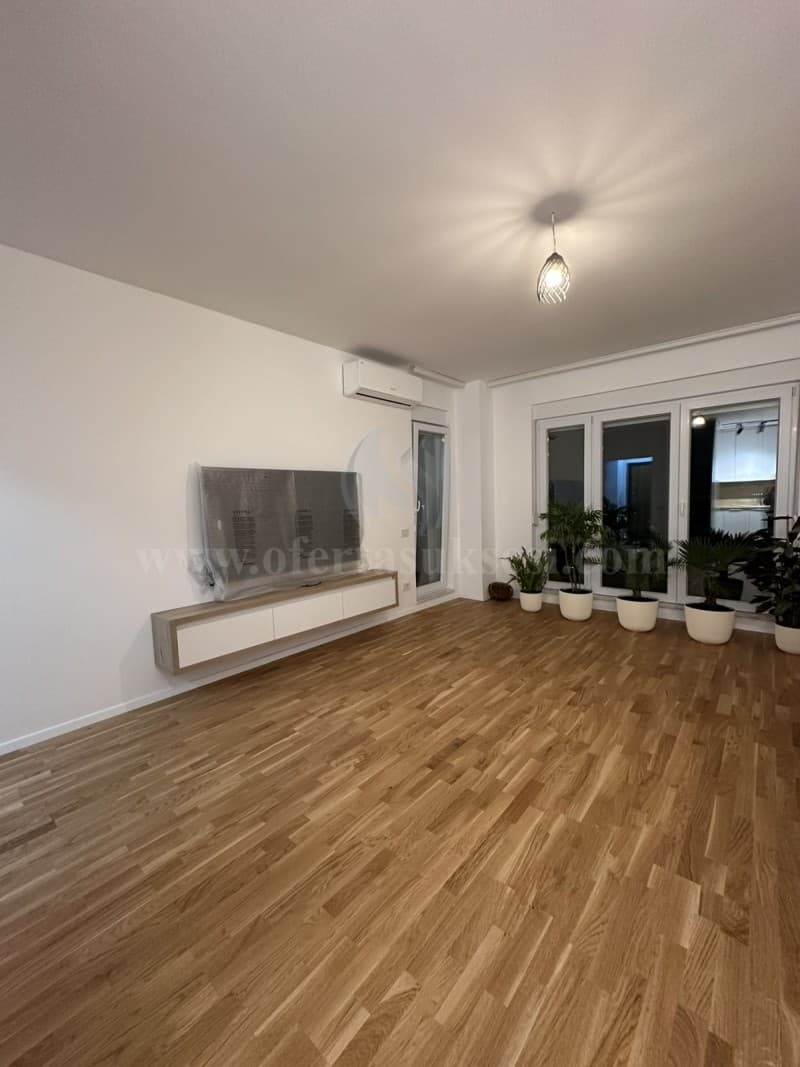 Jap me qira banesen 91m2 kati i -VI-/Prishtine — fotografia 1