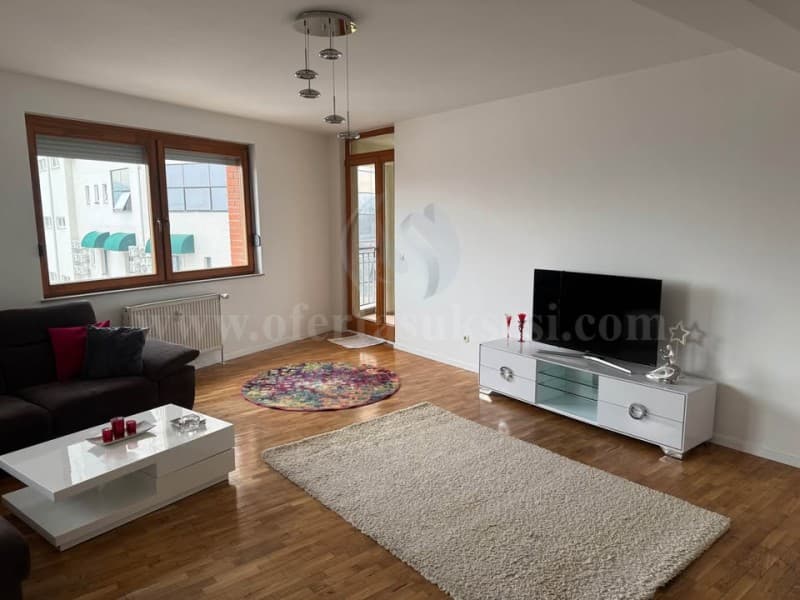 Jap me qira banesen 143m2 kati i -III- / Prishtine — fotografia 2