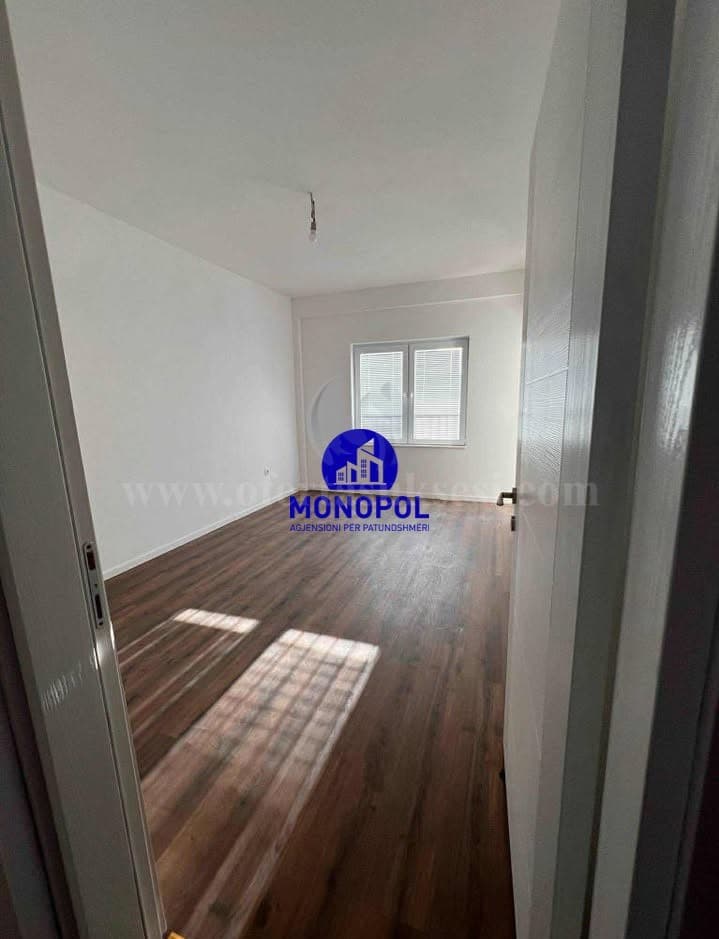 Jap me qira banesen-zyren 80m2 kati i -V- / Prishtine — fotografia 3