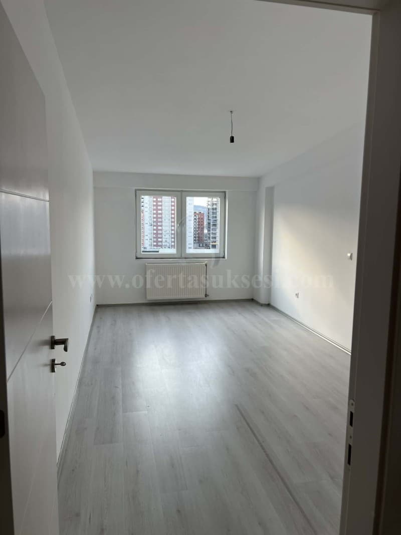 Jap me qira banesen-ZYREN 97.8m2 kati i -IX- / Ferizaj — fotografia 6