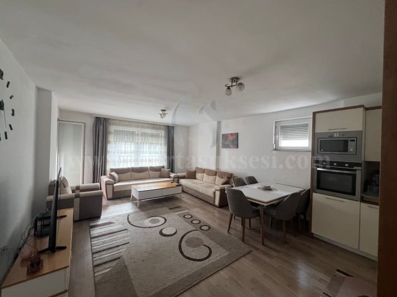 Shes banesen 87m2 kati i -VII-/Fushe Kosove — fotografia 2