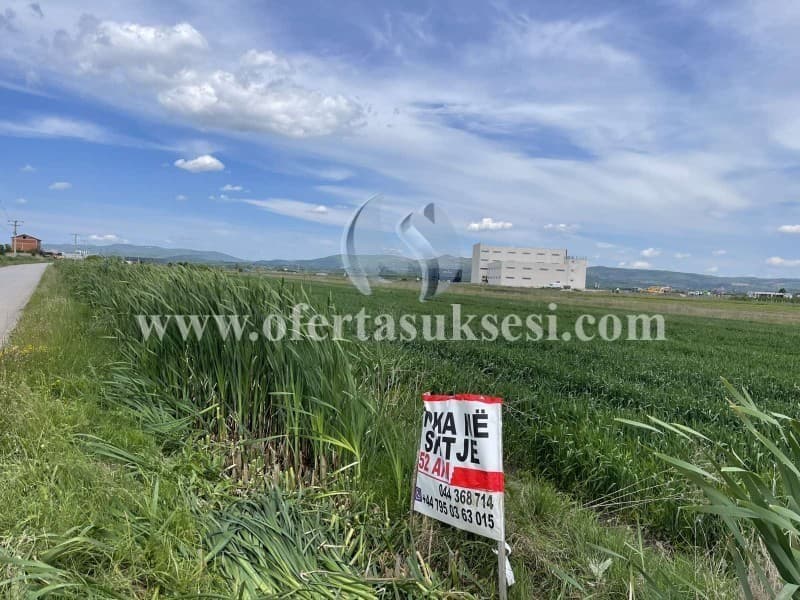 Shes 52 ari truall / Lipjan — fotografia 6