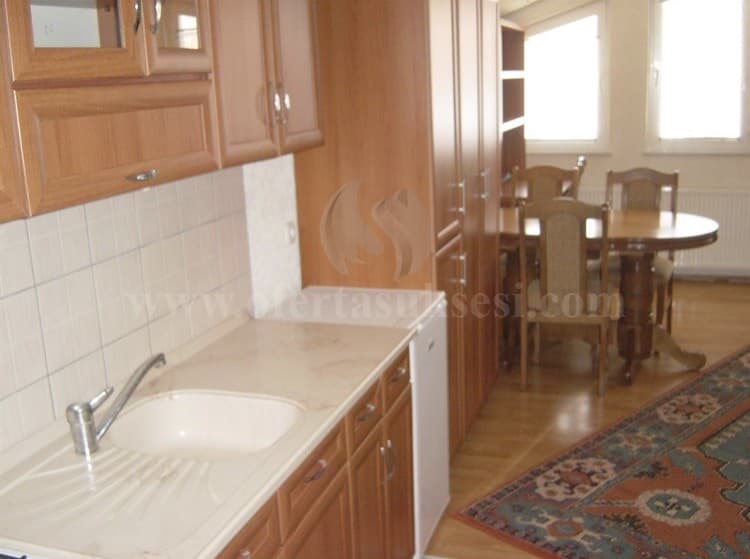 Jap me qira banesen-garsoniern 28m2 kati i -I-/Prishtine — fotografia 3