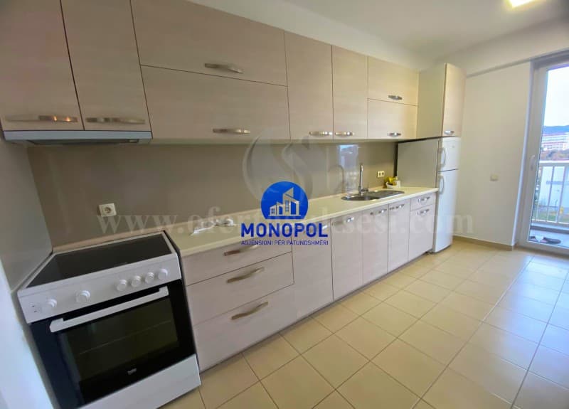 Jap me qira banesen 100m2 kati i -VI-/Prishtine — fotografia 3