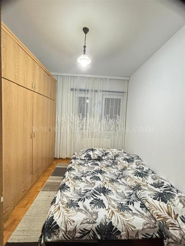 Shes banesen 40m2 kati i -I-/Prishtine — fotografia 4