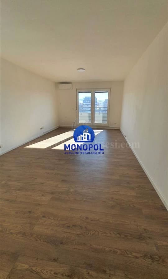 Jap me qira banesen-penthouse-ZYREN 380m2 kati i -VIII-/Prishtine — fotografia 7