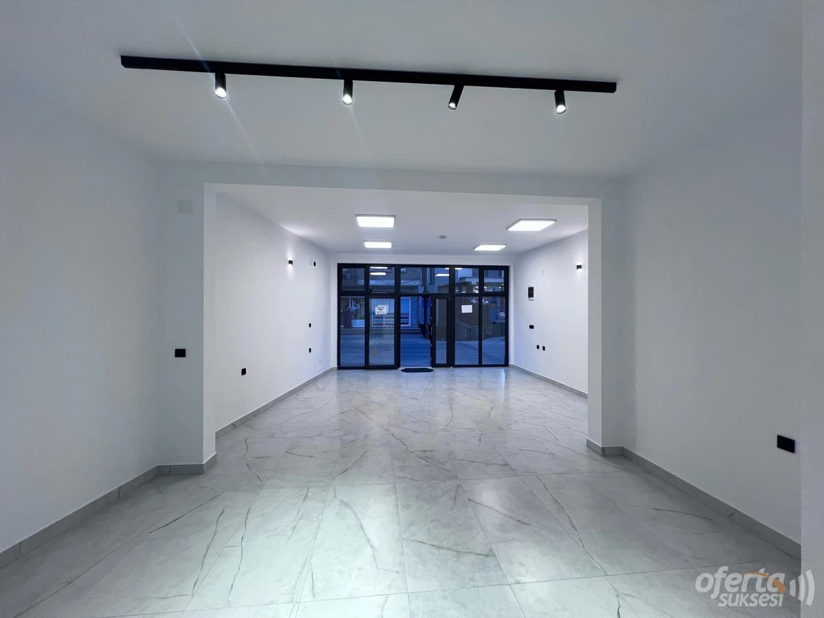 Jap me qira lokalin 70m2 / Prishtine — fotografia 2