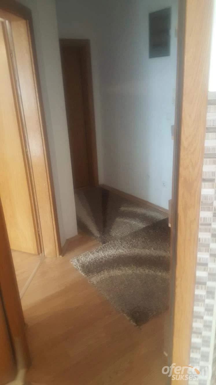 Jap me qira banesen 60m2 kati i -V-/Fushe Kosove — fotografia 2