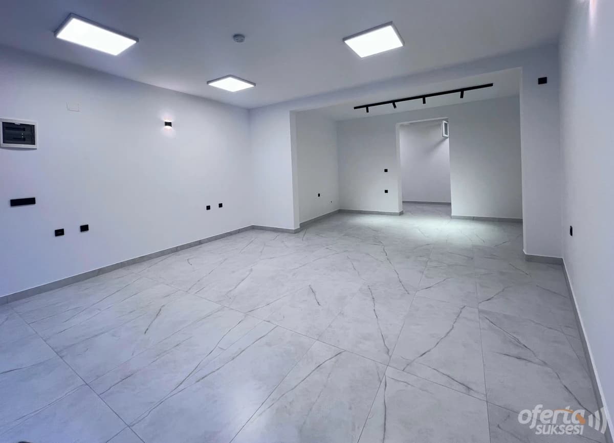 Jap me qira lokalin 70m2 / Prishtine — fotografia 2