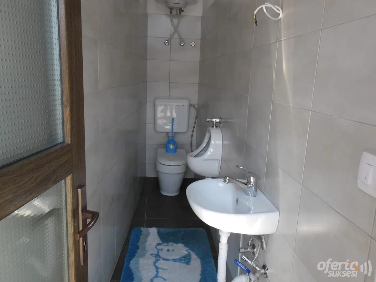 Jap me qira lokalin 70m2 / Prishtine — fotografia 7