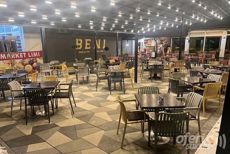 Ofroj pune per kamarier — fotografia 1