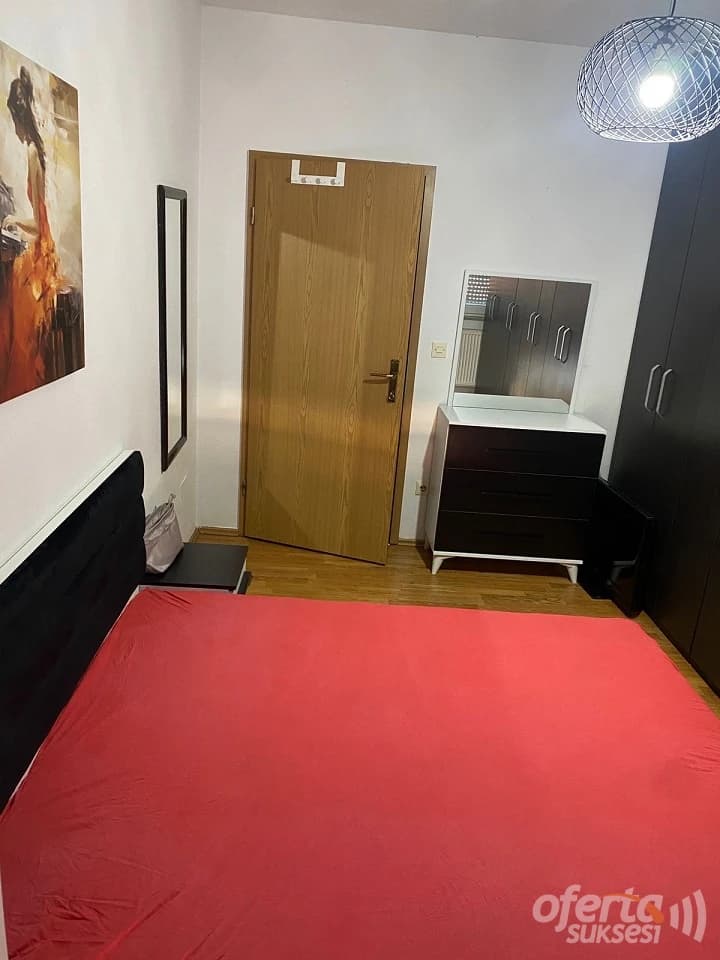 Kërkoj 1 ose 2 bashkëbanuse — fotografia 4