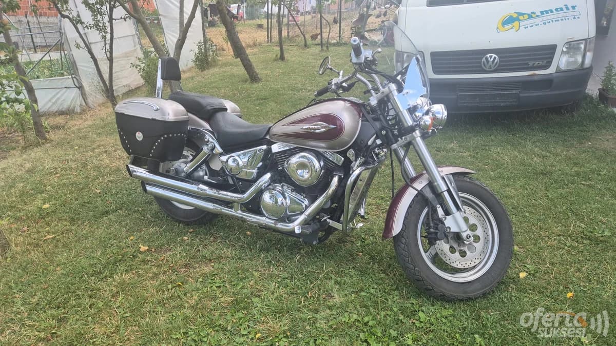 Shes Motorr Suzuki 850 kubik — fotografia 2