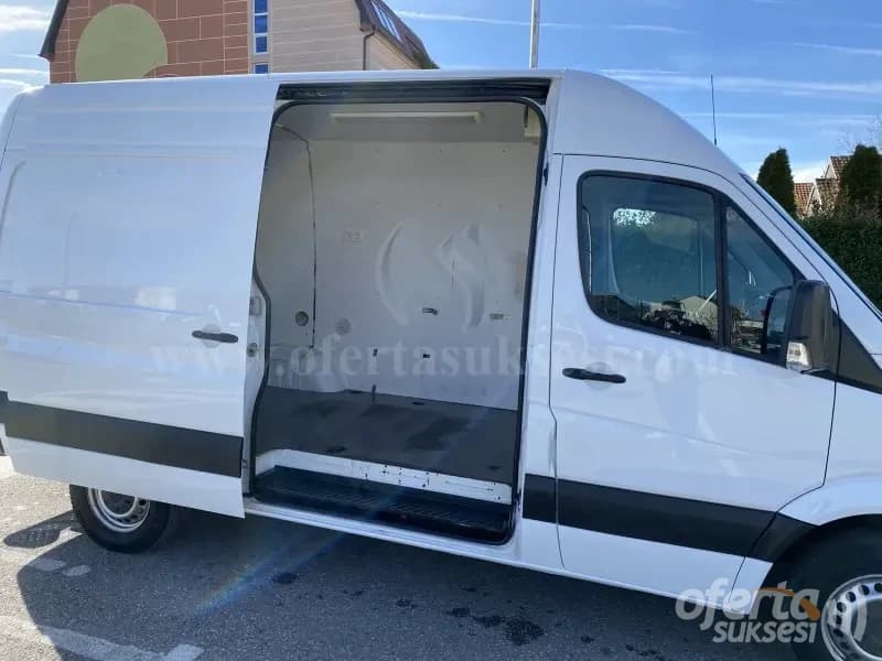 Shes Mercedes Sprinter 213 CDI — fotografia 3
