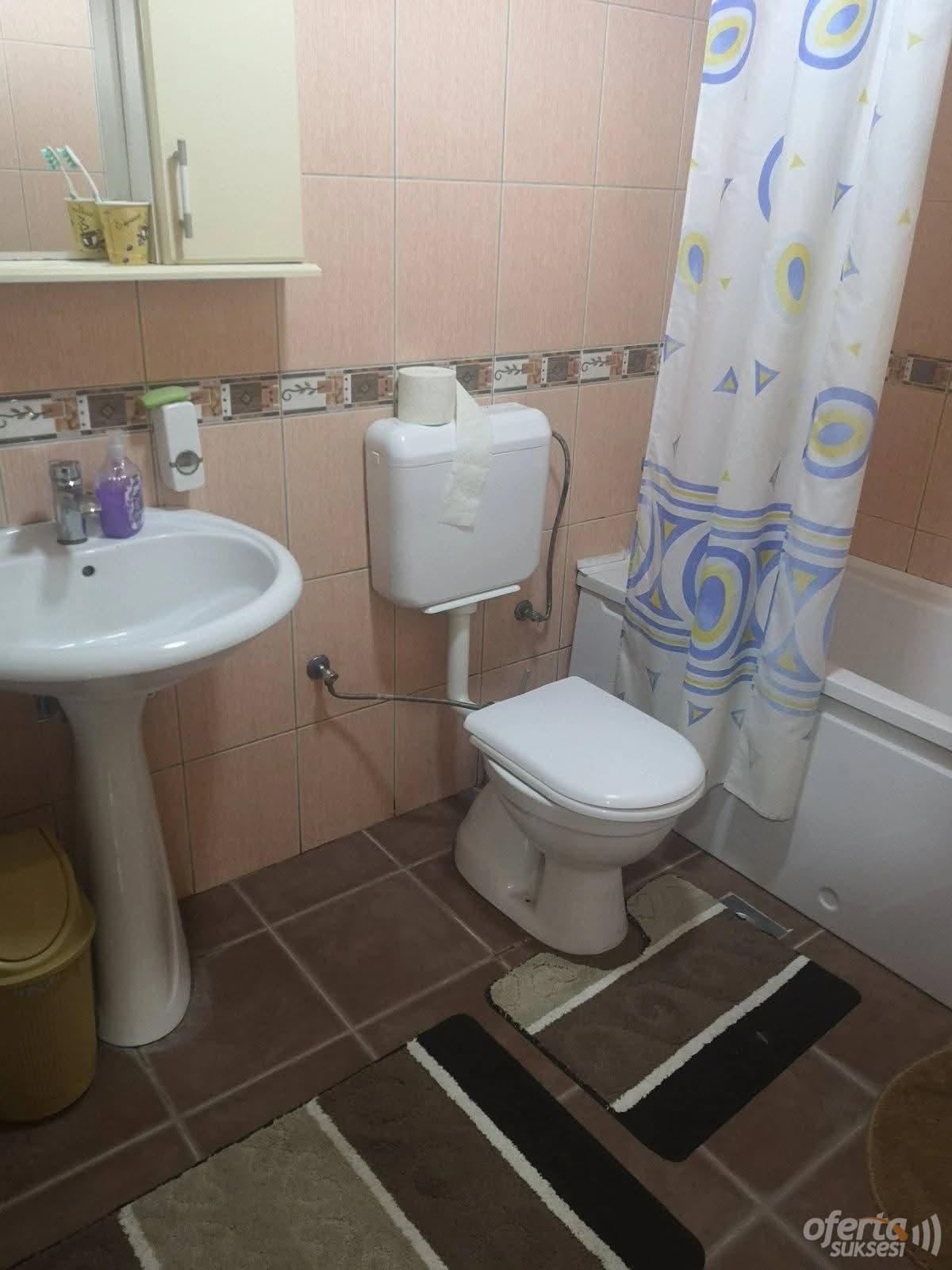 Jap me qira banesne 75m2 kati i -IV-/ Fushe Kosove — fotografia 6