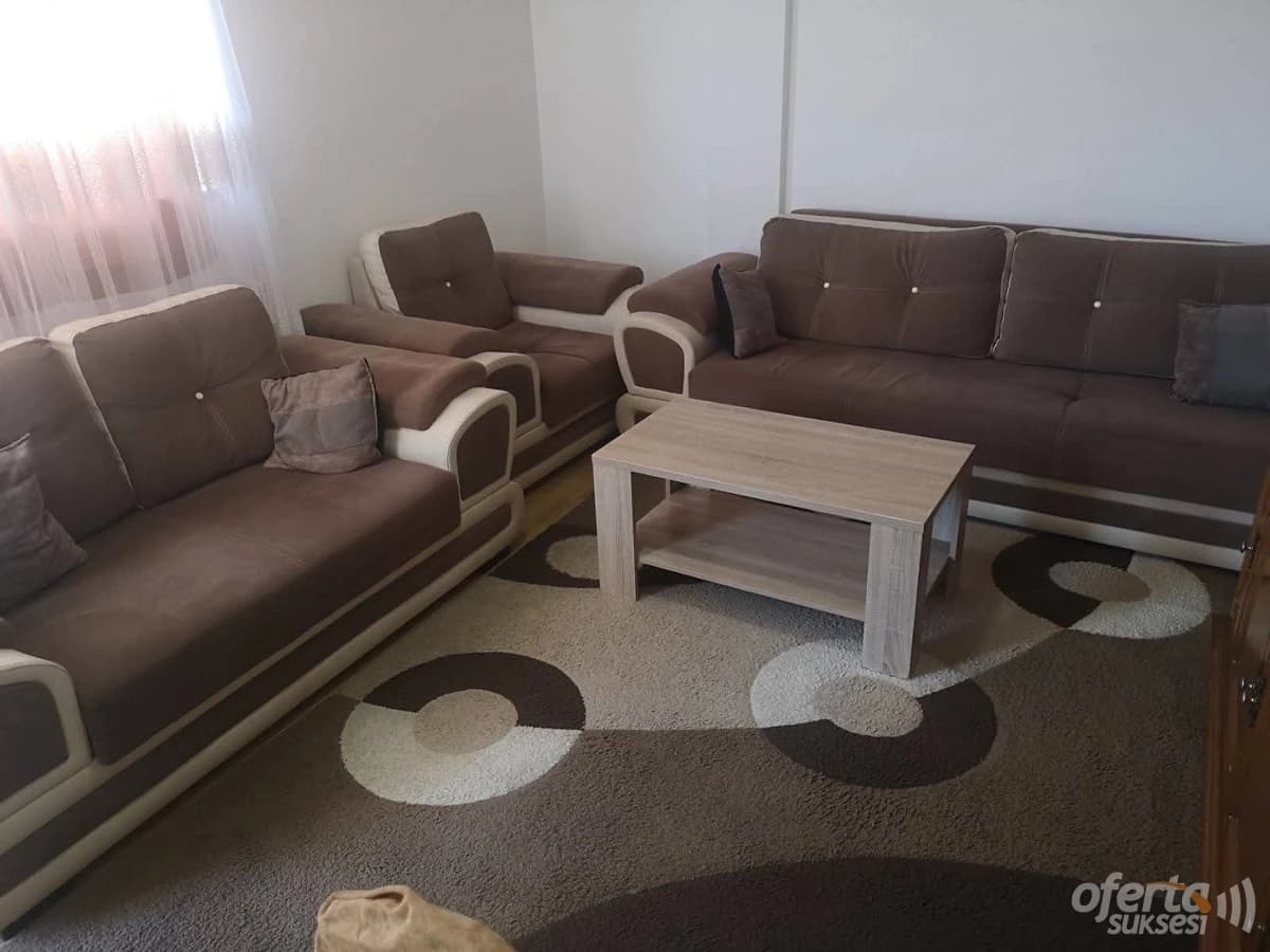Jap me qira banesne 75m2 kati i -IV-/ Fushe Kosove — fotografia 7
