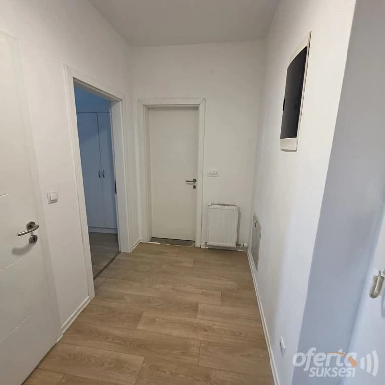 Jap me qira banesen 60m2 kati i -V- / Prishtine — fotografia 3