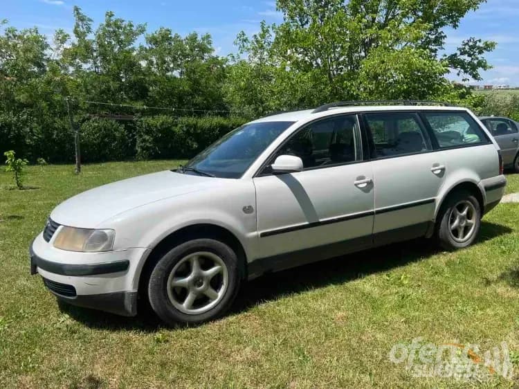 Shes Volkswagen Passat B5 — fotografia 1