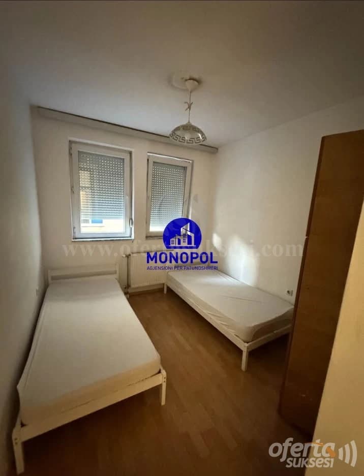 Jap me qira banesen 80m2 kati i -V- / Fushe Kosove — fotografia 4
