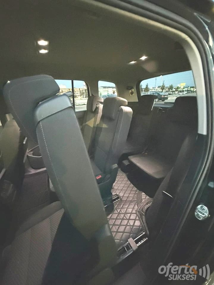Shes VW Touran 3x R-Line — fotografia 2
