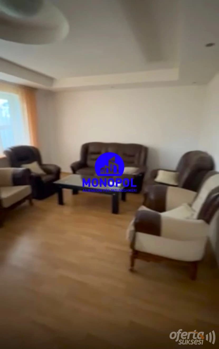 Jap me qira shtëpin 210m2 / Prishtinë — fotografia 1