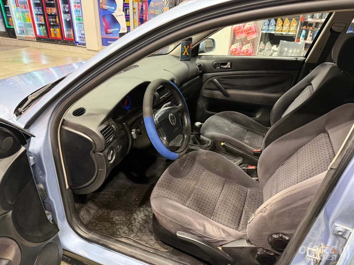 Shes ose Ndërrohet Volkswagen Passat 1.8 Benzin — fotografia 7