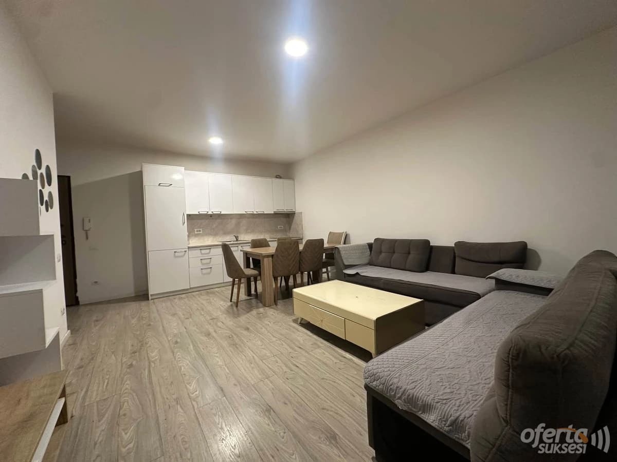 Jap me qira banesen 80m2 kati i -II- / Prishtine — fotografia 1