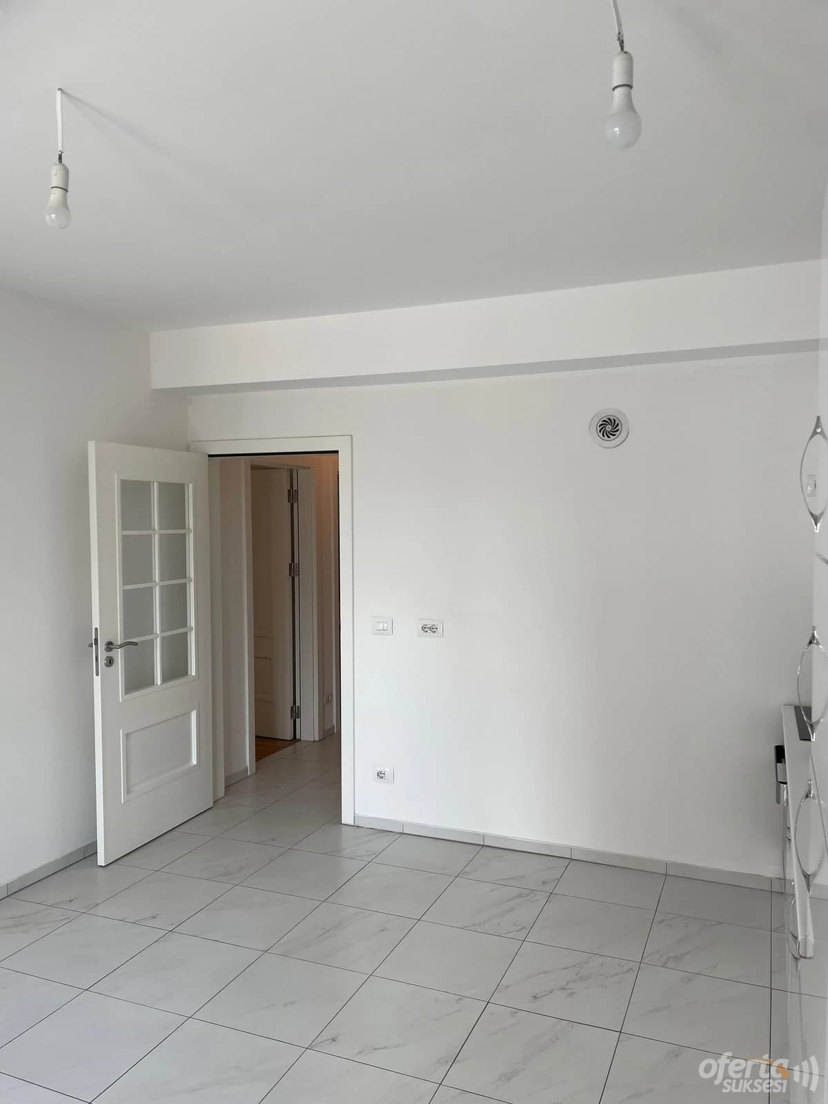 Jap me qira banes-zyren me qira 70m2 / Prishtine — fotografia 5