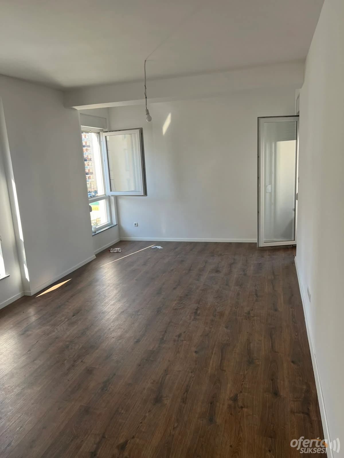 Jap me qira banesën 88m2 kati i -IV- / Fushë Kosovë — fotografia 1