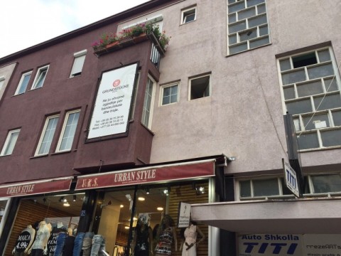 Jap me qira banesen kati i -I- 7 Prishtine