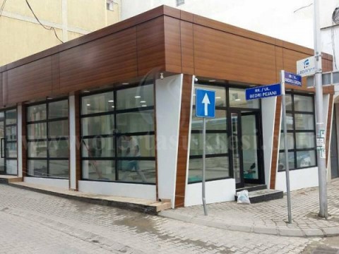 Jap me qira lokalin 75m2 + teras 85m2 / Prishtine