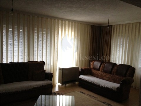 Jap me qira katin e shtepis 130m2 kati i -II- / Prishtine