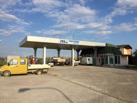 Jap me qira pompa e karburanteve / Pejë-Istog