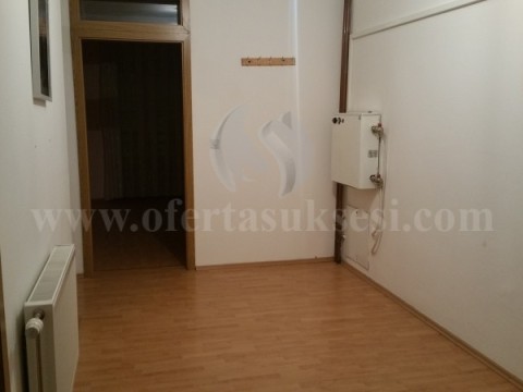 Jap me qira banesen 87m2 kati i -I- / Prishtine