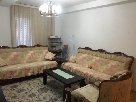 Jap me qira banesen 50m2 kati i -II- /Prishtine