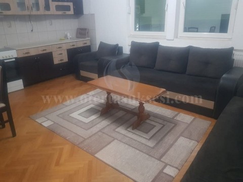 Jap me qira katin e shtepis 75m2 kati i -II-/Prishtine
