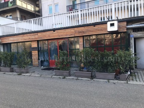 Jap me qira lokalin 130m2 kati perdhes / Prishtine