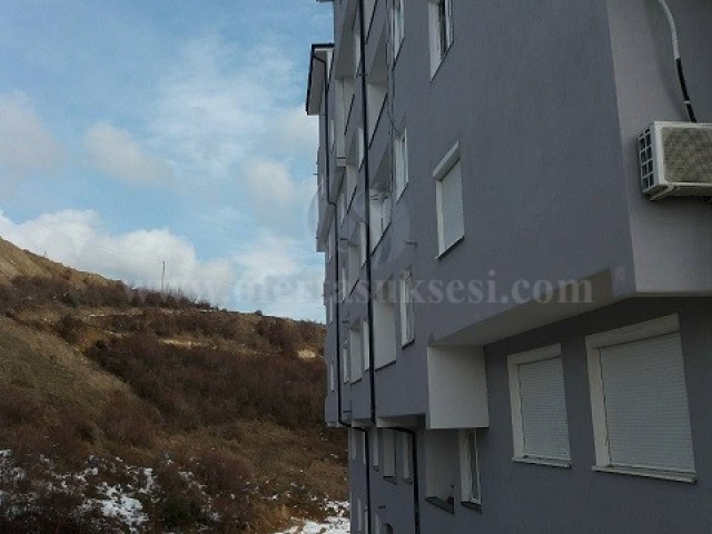 Shes ose Jap me qira banesen 80m2 kati i -IV- / Prishtine