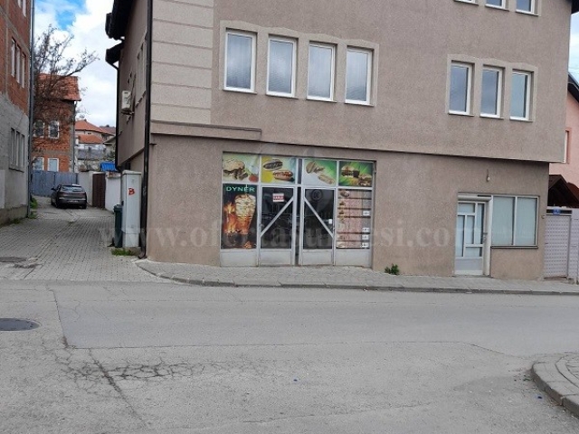 Jap me qira lokalin-shtepin 360m2 / Prishtine