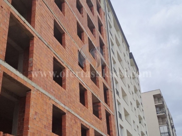 Shes banesen 88.25m2 kati i -VIII- /Fushe Kosove