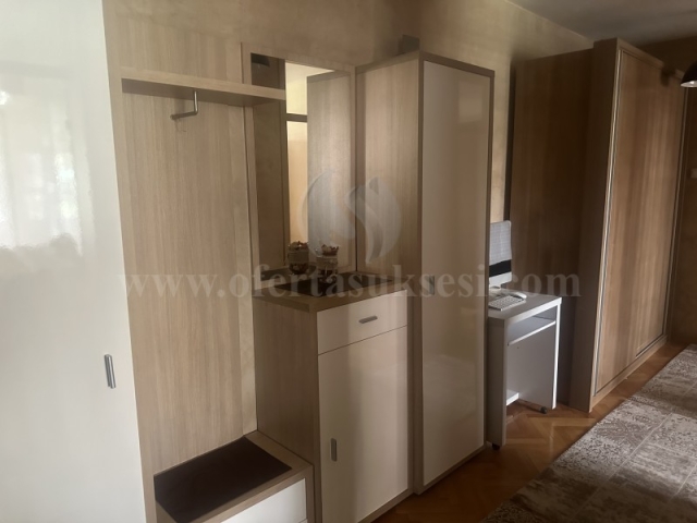 Jap me qira banesen 40m2 kati i -III-/Prishtine