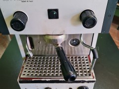 Shes aparat për kafe - espresso
