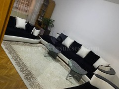 Shes mobiljet per sallon